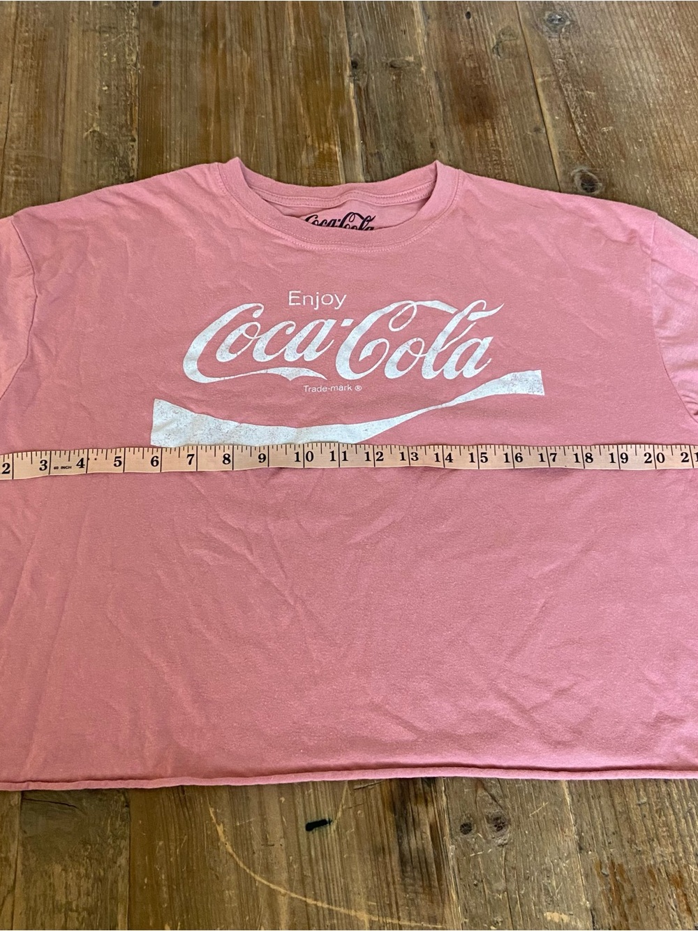 Coca-Cola Shirt Pink Logo Cropped Tee Large - Picture 2 of 5